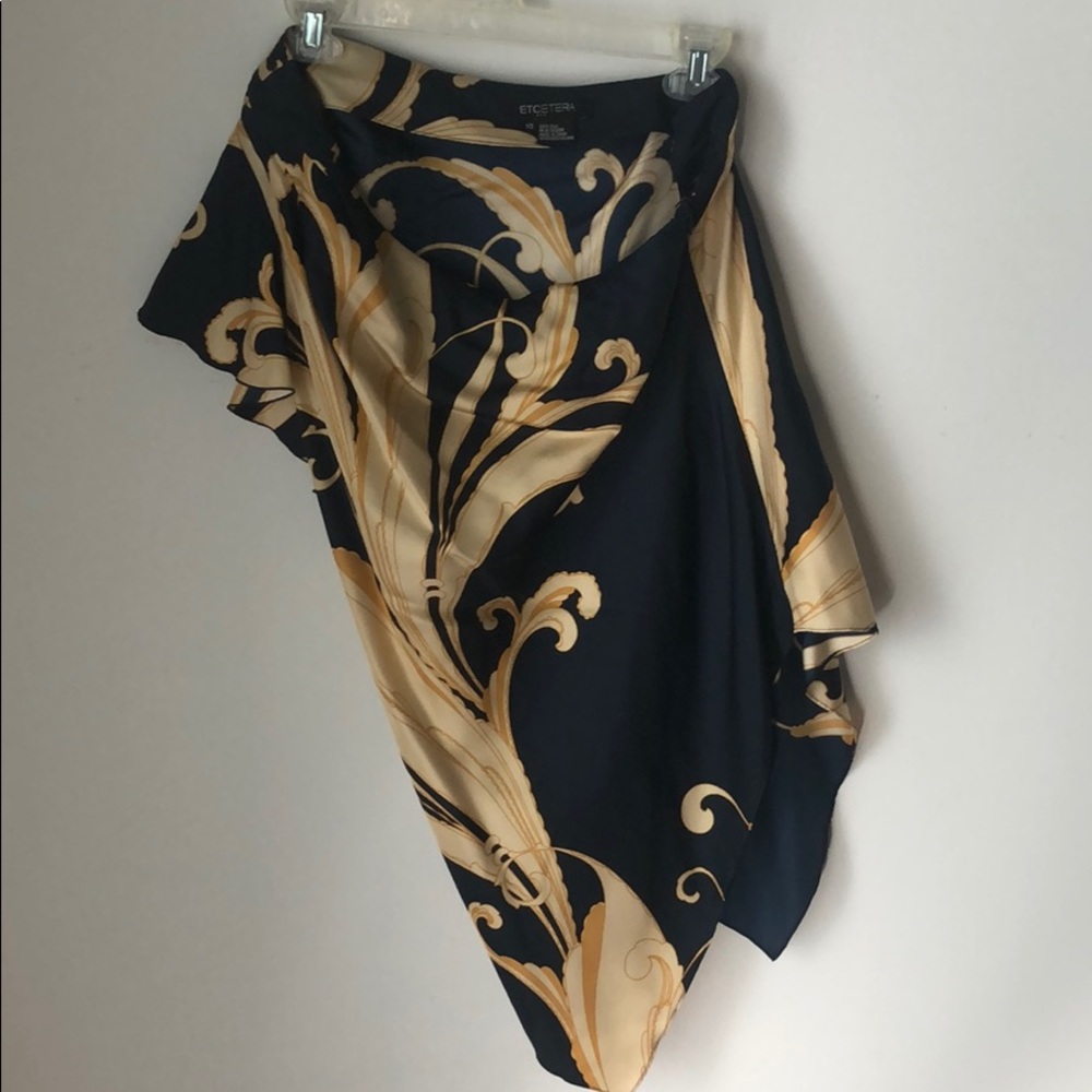 One Shoulder Ruffle Blouse - Picture 2 of 4